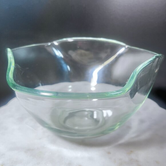 Mid Century Modern Clear Glass Bowl With Wavy Rim Hexagon Shaped Salad Bowl - Picture 6 of 7
